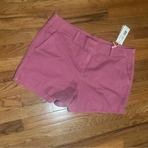 Vineyard Vines Herringbone 5” Every Day Short Size 6